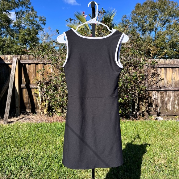 Abercrombie YPB sculptLUX Curve Love Scoop Back Tennis Mini Dress Size S - Picture 3 of 9